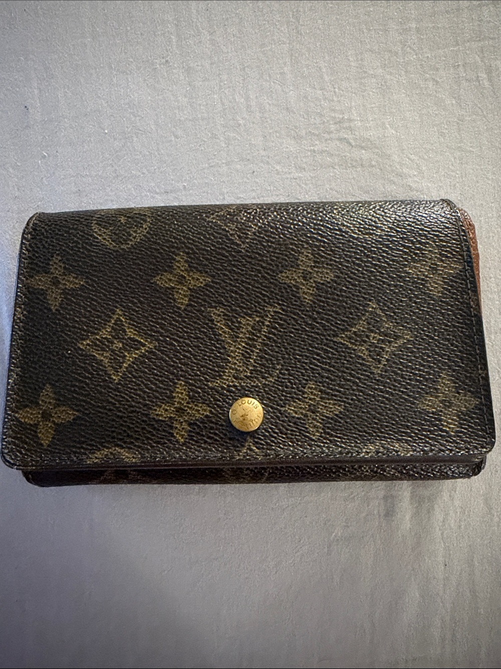 Louis Vuitton Monogram Canvas wallet